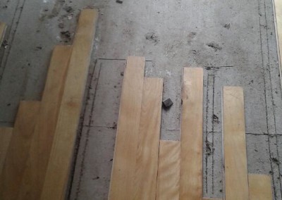 Poseur de plancher de bois franc et de plancher flottant à Duvernay - Plancher Premier Choix à Laval